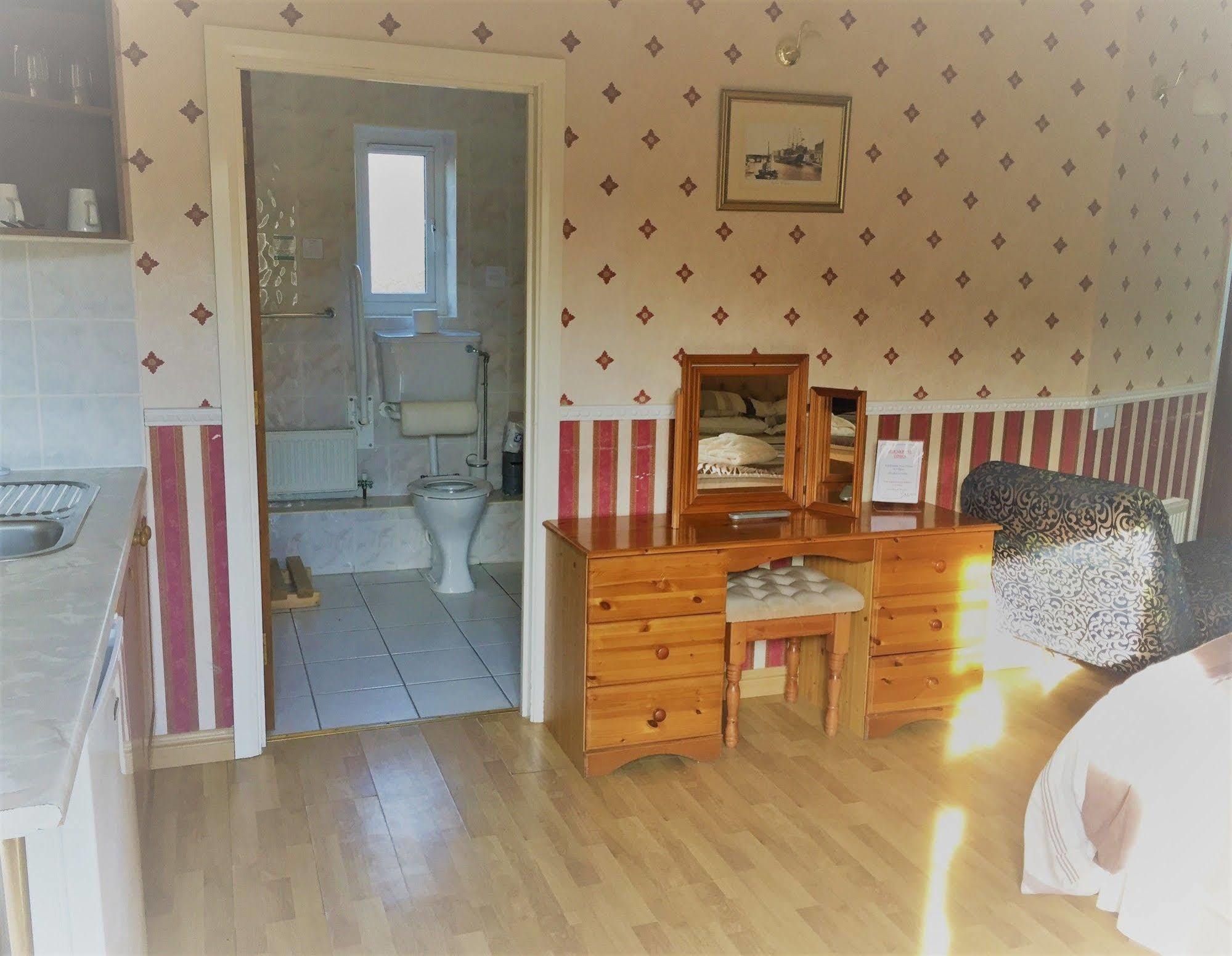 Halfway House Inn Country Lodge Yeovil Eksteriør billede