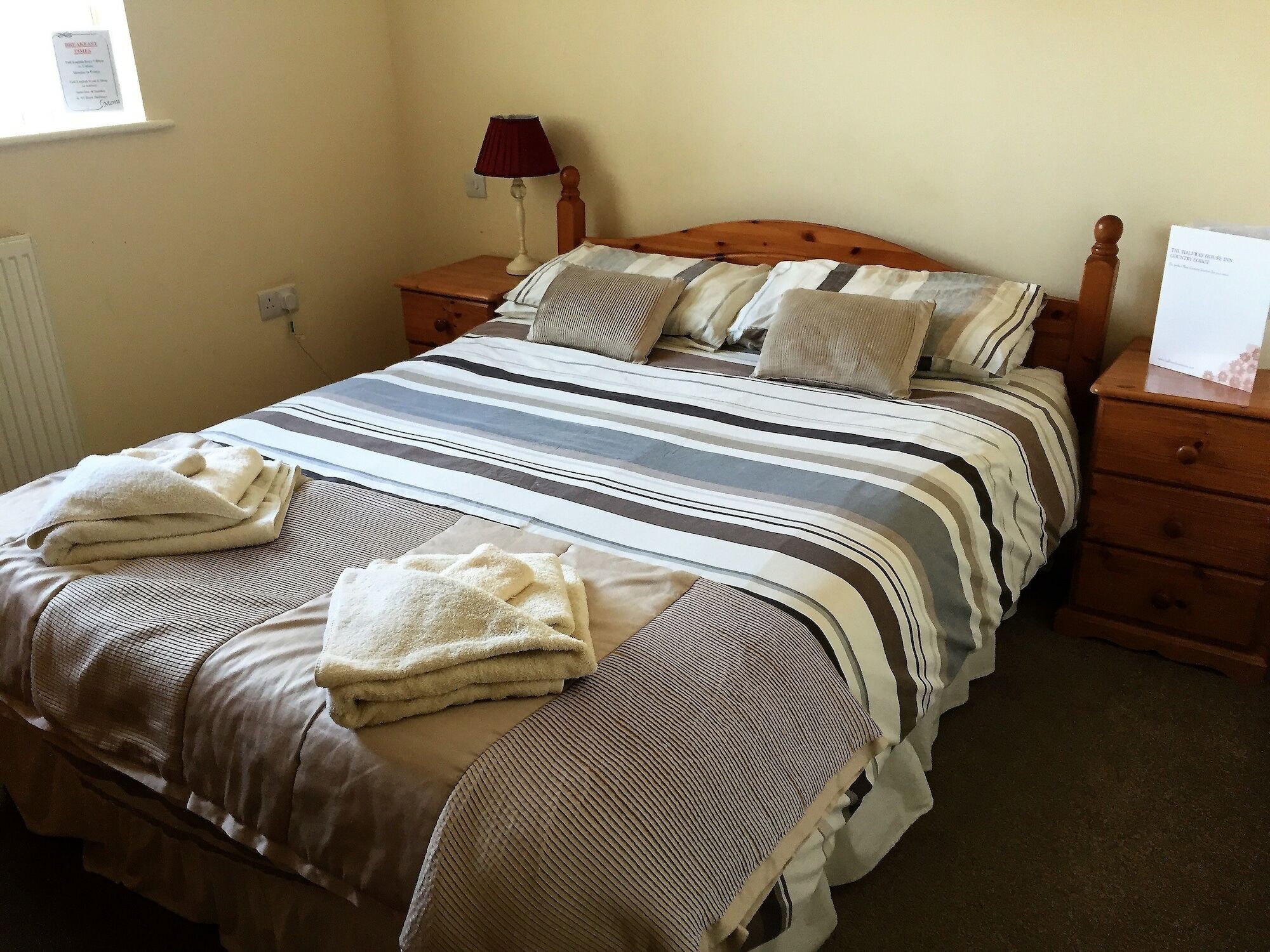 Halfway House Inn Country Lodge Yeovil Eksteriør billede